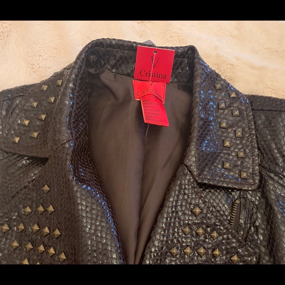 V Cristina Dark Brown faux snake skin/brass studs - Picture 4 of 4